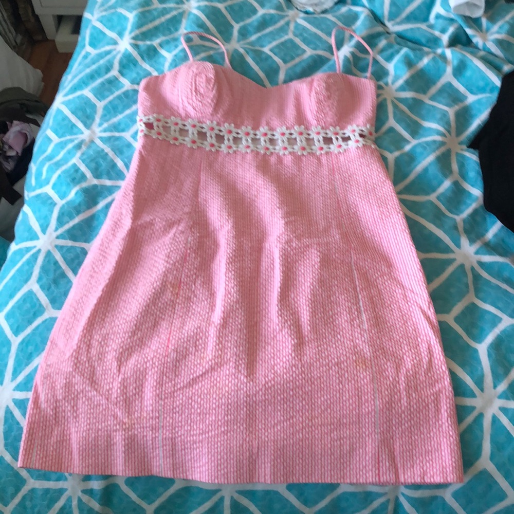 Lilly pulitzer seersucker dress size 4 gently used